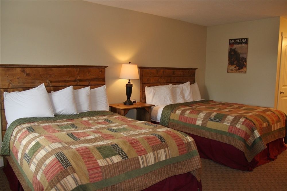 Moose Creek Inn West Yellowstone Ngoại thất bức ảnh