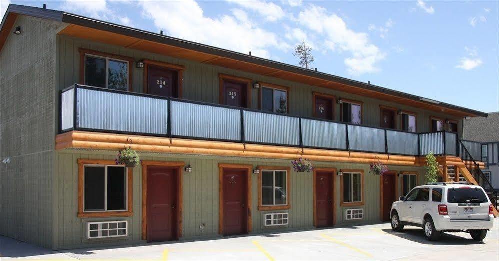 Moose Creek Inn West Yellowstone Ngoại thất bức ảnh