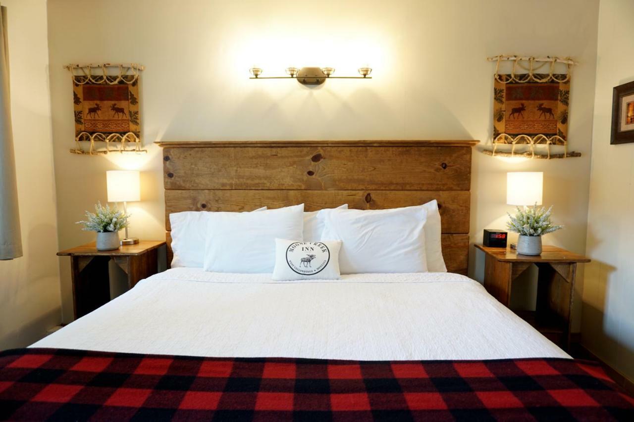 Moose Creek Inn West Yellowstone Ngoại thất bức ảnh