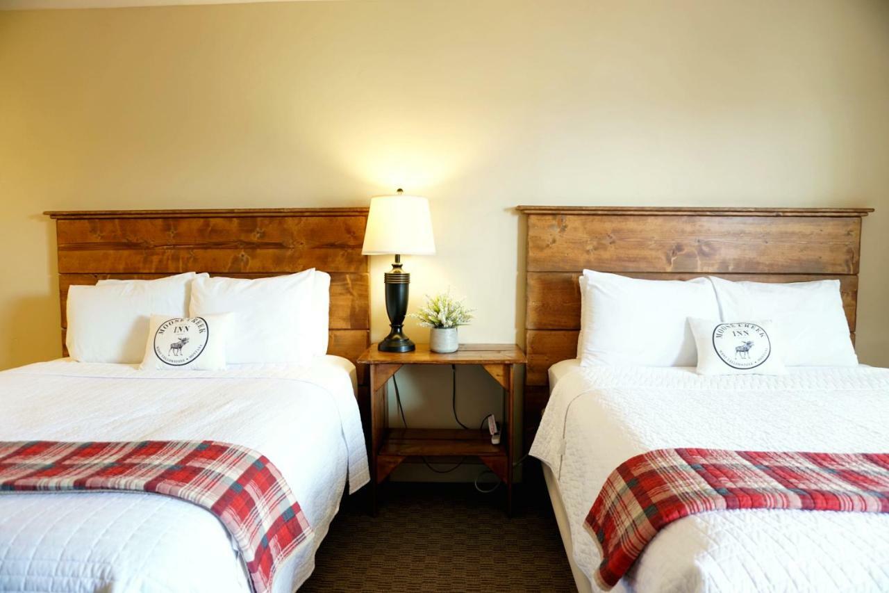 Moose Creek Inn West Yellowstone Ngoại thất bức ảnh