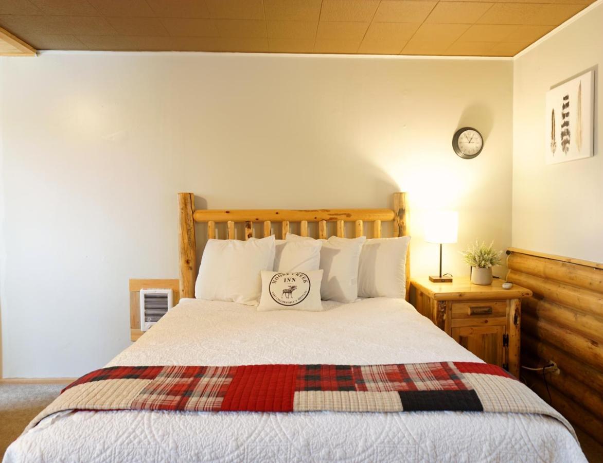 Moose Creek Inn West Yellowstone Ngoại thất bức ảnh